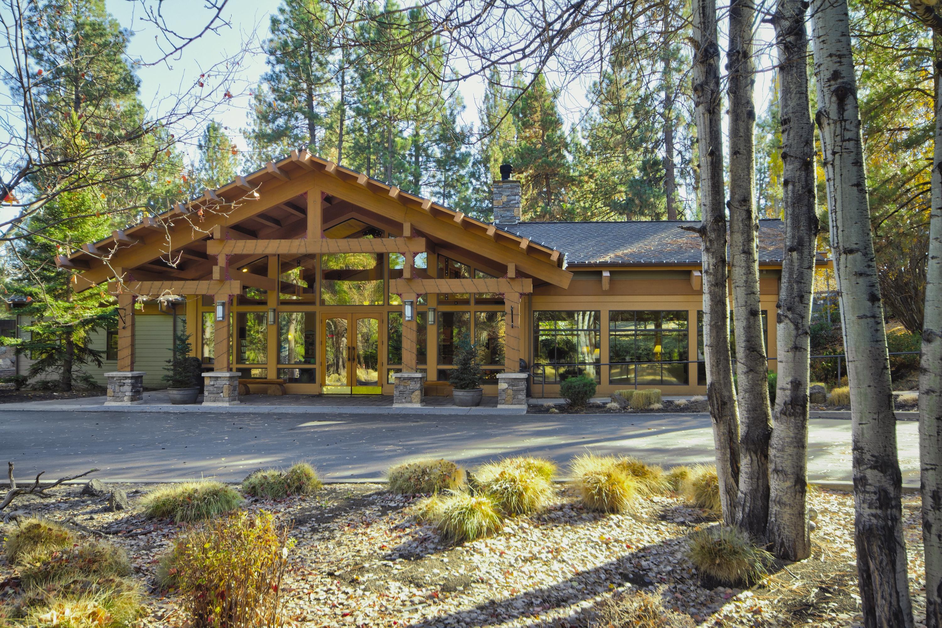 Seventh Mountain Resort Bend Exterior photo